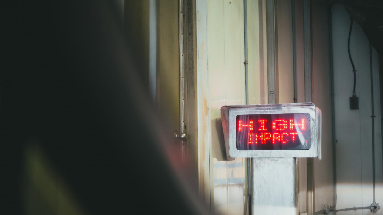 erik-mclean-9fW7fURm1ZQ-unsplash